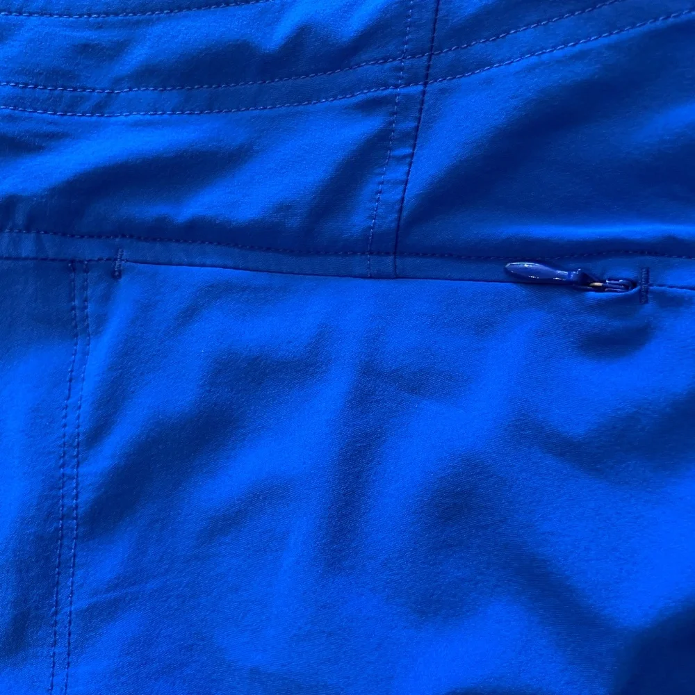 EUC – Athleta – Costa Short – Caspian Blue – 12 - Picture 5 of 9
